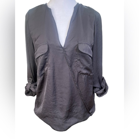 Zara Silky V-Neck Mock Wrap Blouse With Roll-Up Sleeves in Charcoal Size S - Picture 1 of 6